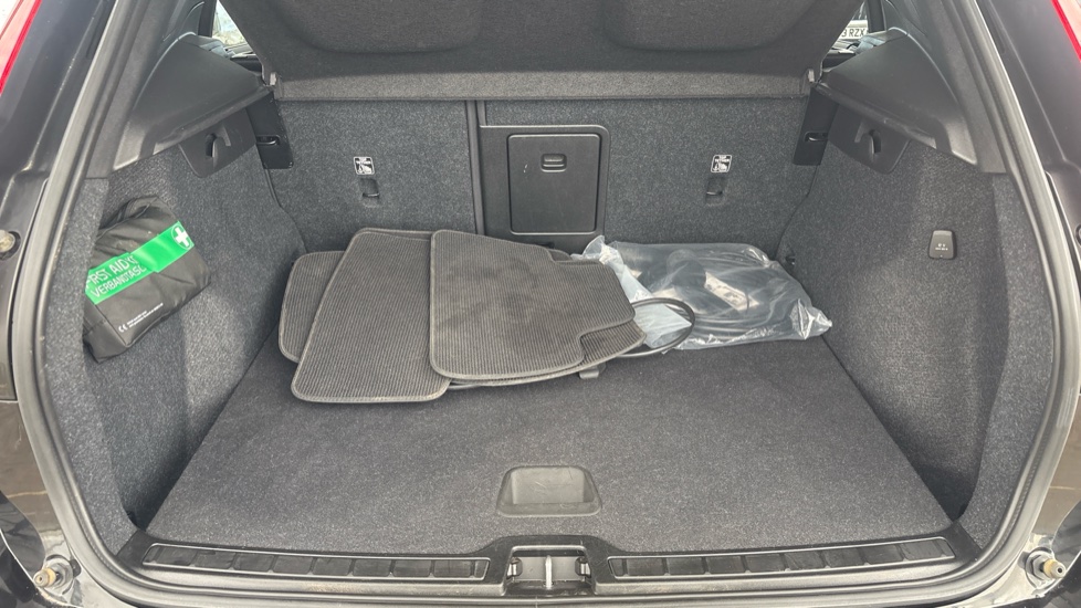 VOLVO XC40 Image 15