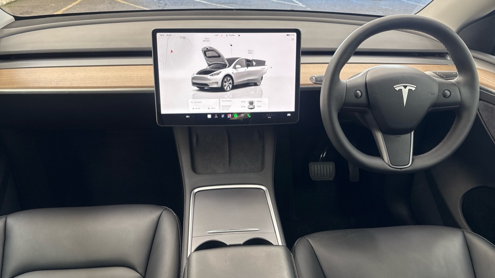 TESLA MODEL Y Image 11