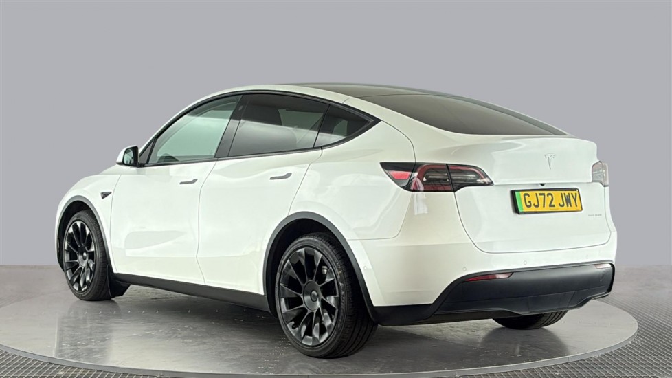 TESLA MODEL Y Image 3