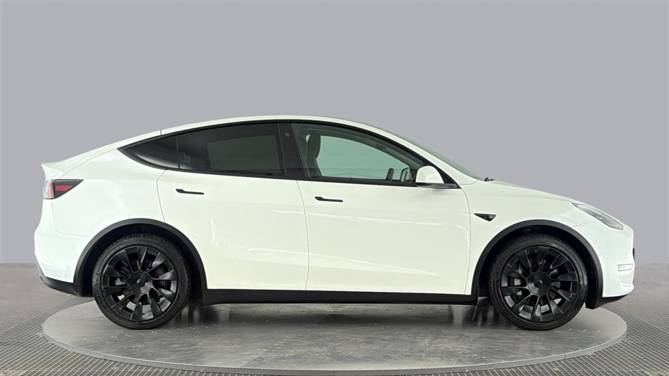 TESLA MODEL Y Image 6