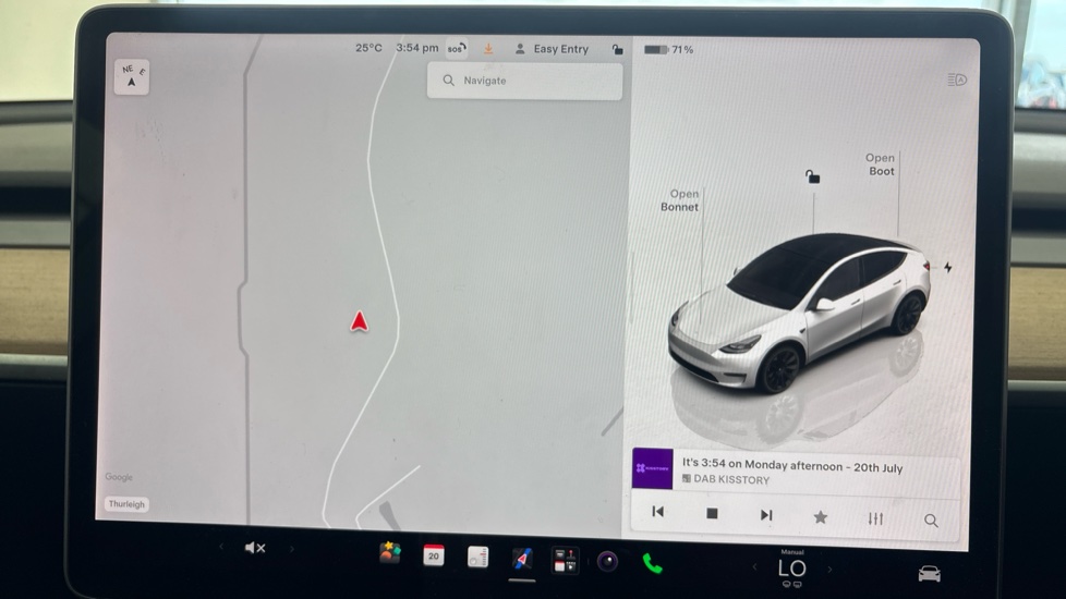 TESLA MODEL Y Image 12