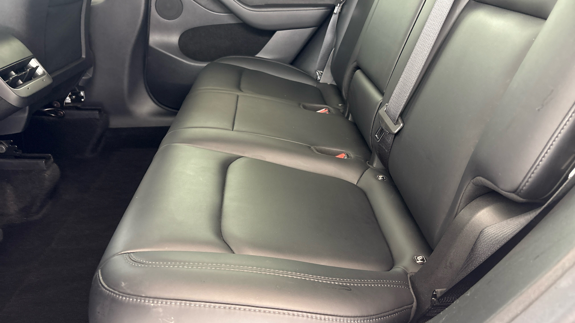 TESLA MODEL Y MODEL Y HATCHBACK Long Range AWD 5dr Auto