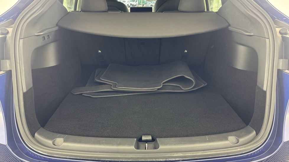 TESLA MODEL Y HATCHBACK Long Range AWD 5dr Auto