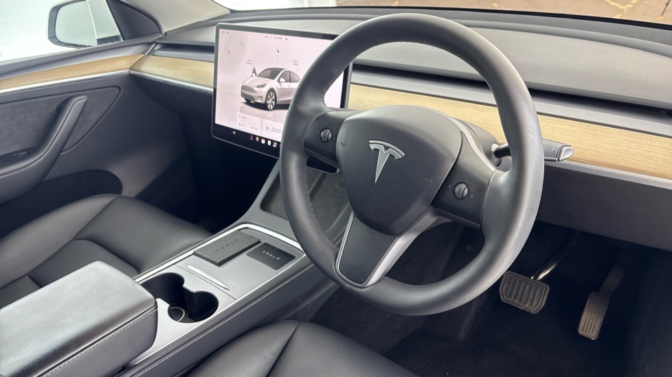 TESLA MODEL Y HATCHBACK Long Range AWD 5dr Auto