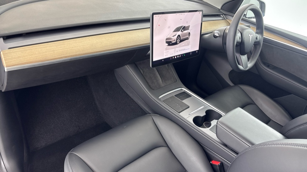 TESLA MODEL Y HATCHBACK Long Range AWD 5dr Auto