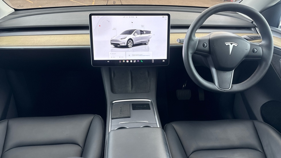 TESLA MODEL Y Image 11