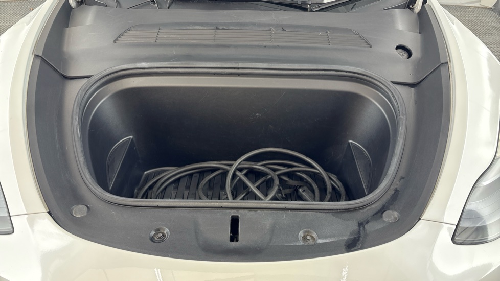 TESLA MODEL Y HATCHBACK Long Range AWD 5dr Auto