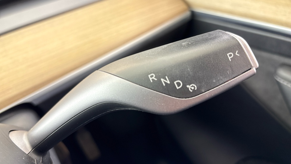 TESLA MODEL Y HATCHBACK Long Range AWD 5dr Auto