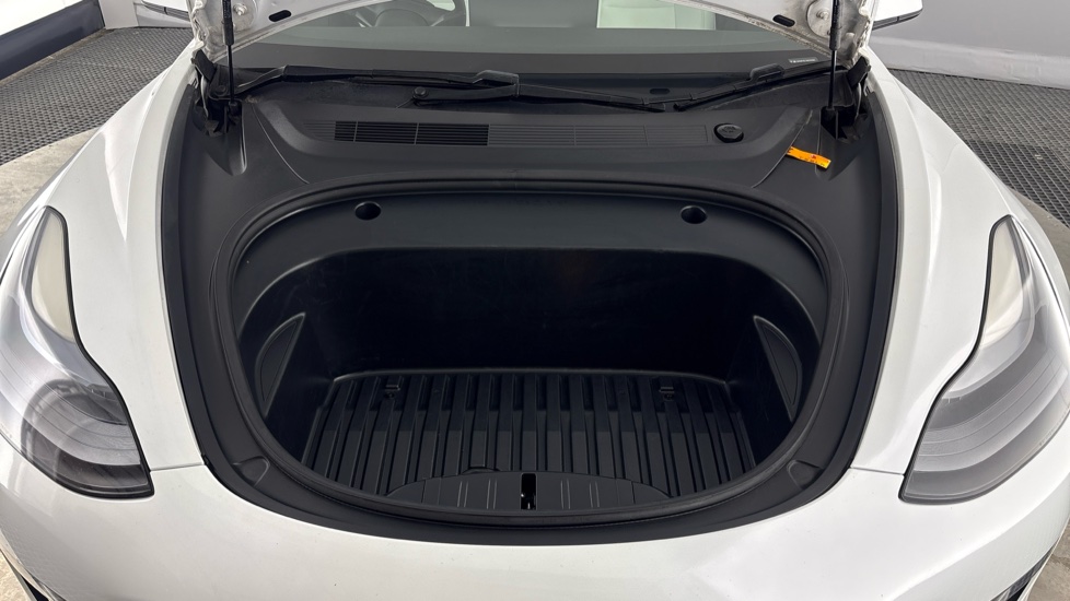 TESLA MODEL 3 SALOON Performance AWD 4dr [Performance Upgrade] Auto