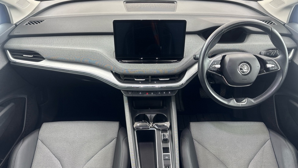 SKODA ENYAQ Image 11