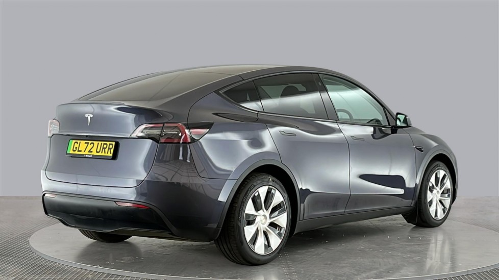 TESLA MODEL Y Image 5