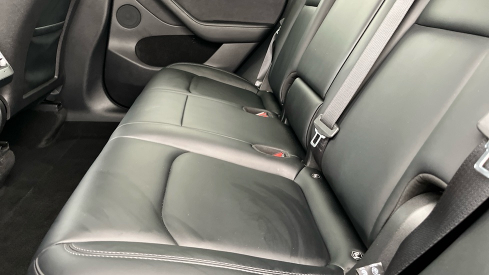 TESLA MODEL Y Image 14