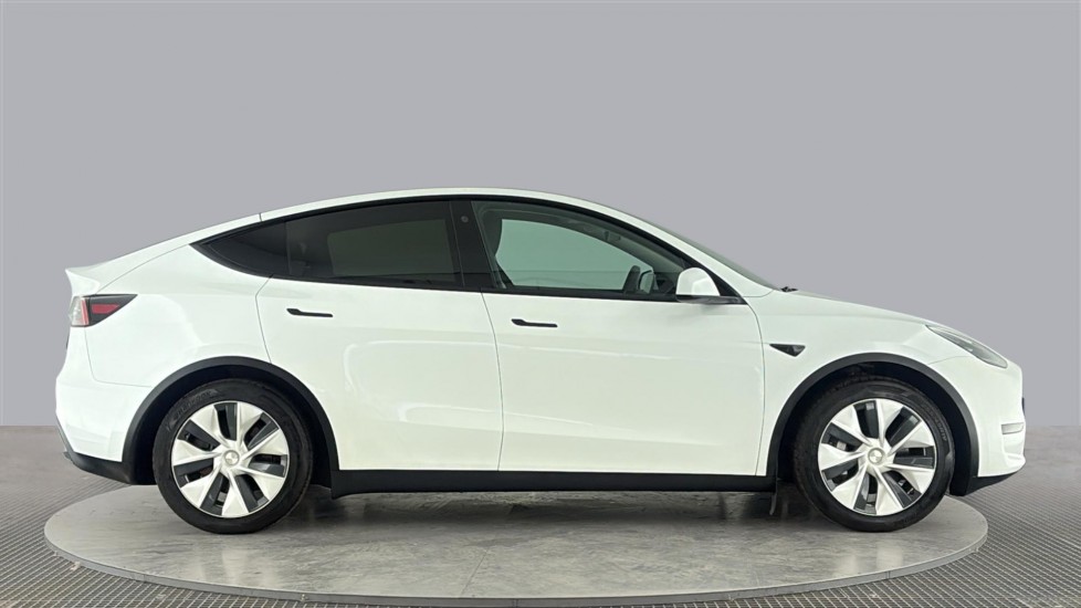 TESLA MODEL Y Image 6