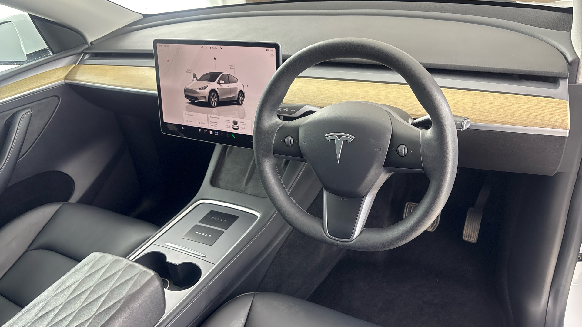 TESLA MODEL Y MODEL Y HATCHBACK RWD 5dr Auto