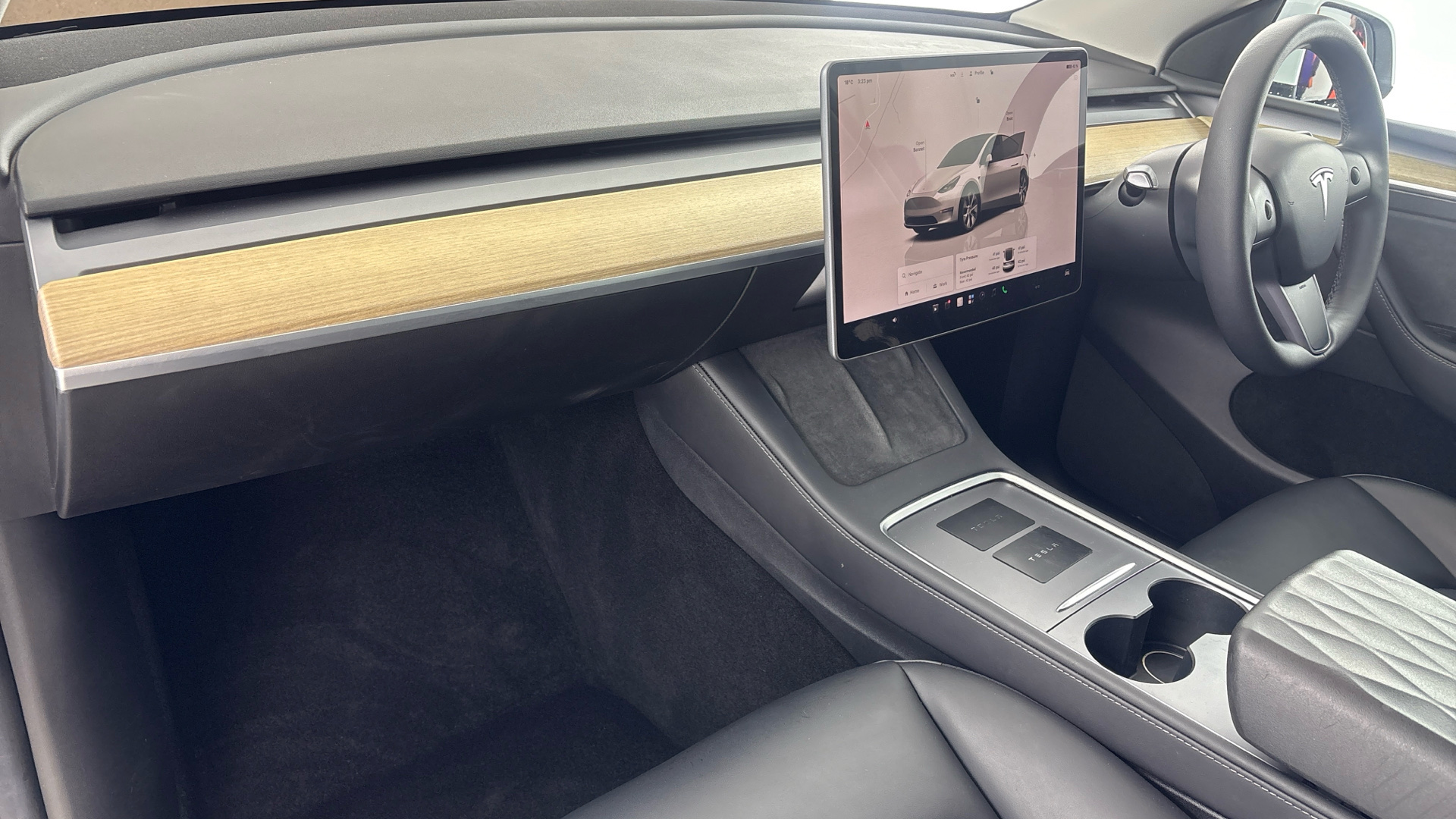 TESLA MODEL Y MODEL Y HATCHBACK RWD 5dr Auto