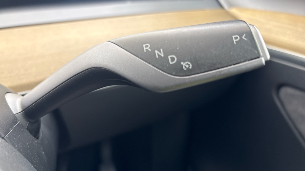 TESLA MODEL Y cruise control