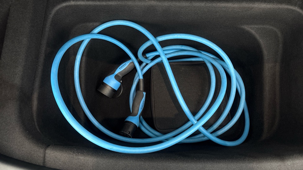 TESLA MODEL Y HATCHBACK RWD 5dr Auto