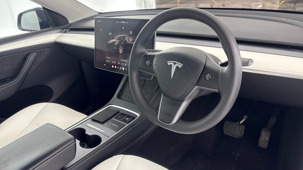 TESLA MODEL Y HATCHBACK Long Range AWD 5dr Auto