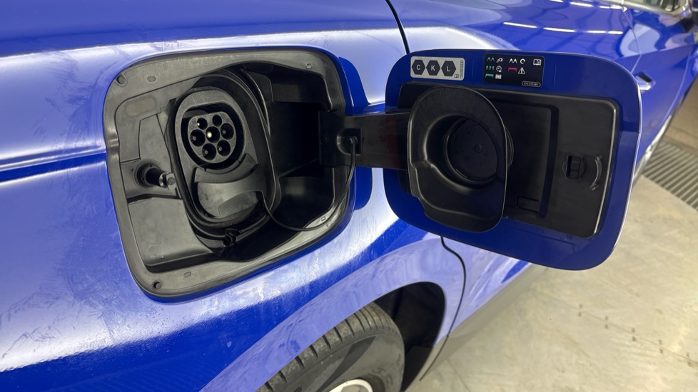 SKODA ENYAQ IV ESTATE 150kW 80 Loft 82kWh 5dr Auto [125kW]