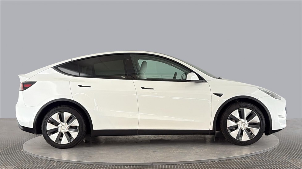 TESLA MODEL Y Image 6
