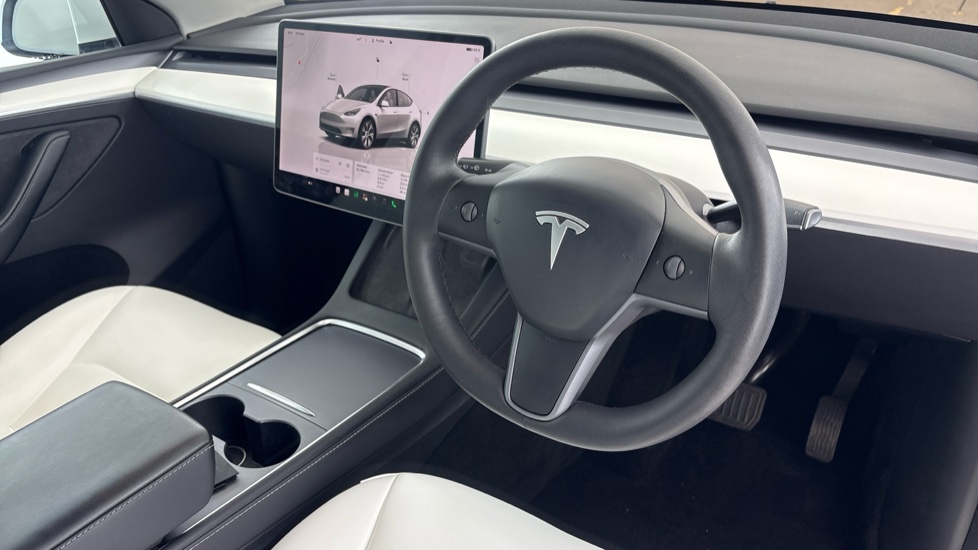 TESLA MODEL Y HATCHBACK Long Range AWD 5dr Auto