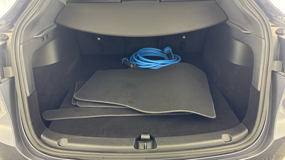 TESLA MODEL Y HATCHBACK Long Range AWD 5dr Auto