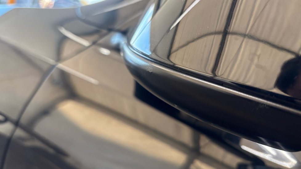 TESLA MODEL Y HATCHBACK Long Range AWD 5dr Auto