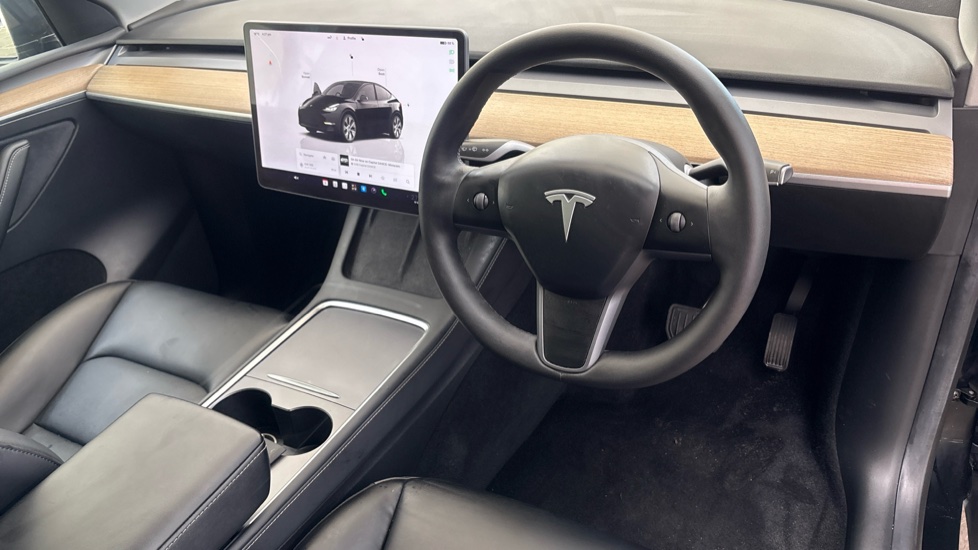TESLA MODEL Y HATCHBACK Long Range AWD 5dr Auto