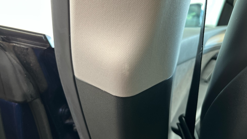 TESLA MODEL Y Scuff
