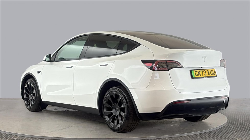 TESLA MODEL Y Image 3