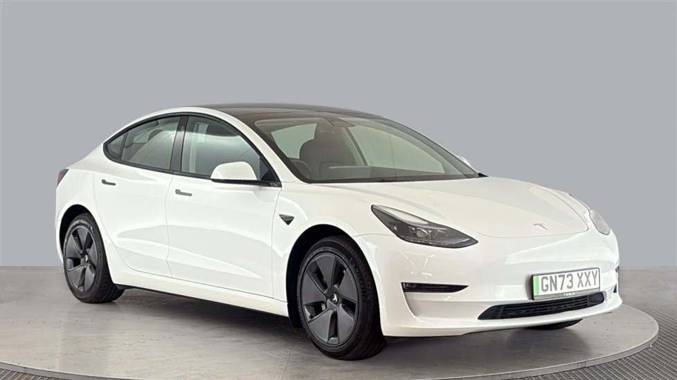 TESLA MODEL 3 Image 7