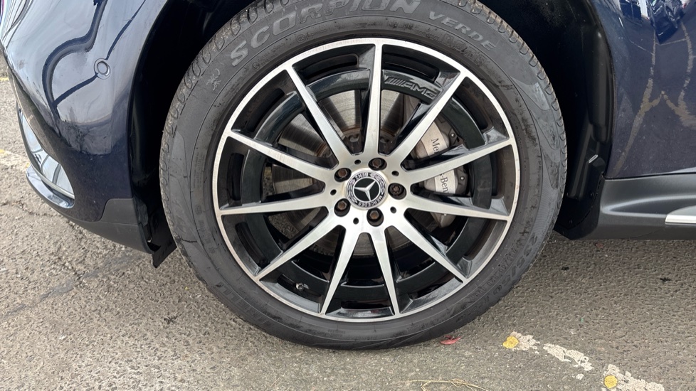 MERCEDES-BENZ EQC ESTATE EQC 400 300kW AMG Line 80kWh 5dr Auto