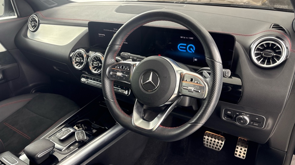 MERCEDES-BENZ EQA HATCHBACK EQA 300 4Matic 168kW AMG Line 66.5kWh 5dr Auto