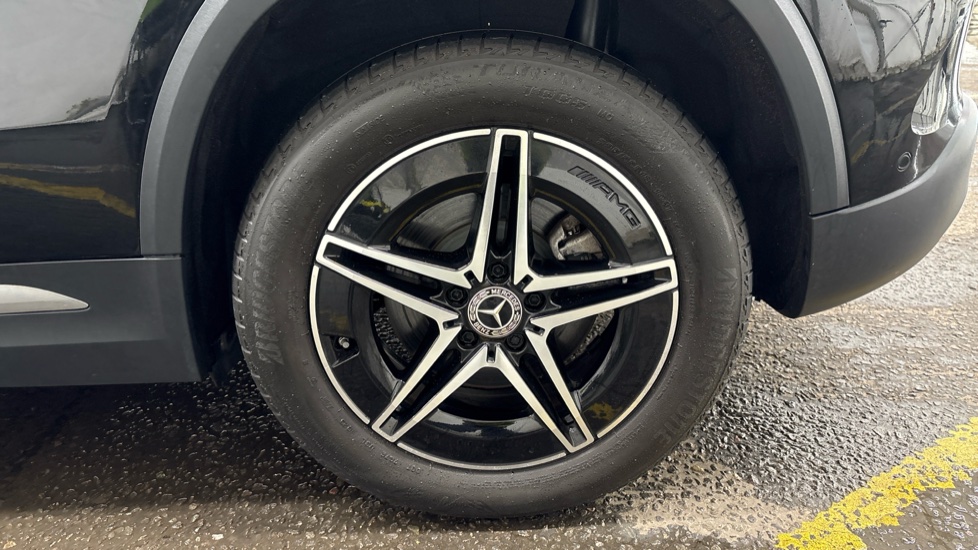 MERCEDES-BENZ EQA HATCHBACK EQA 300 4Matic 168kW AMG Line 66.5kWh 5dr Auto