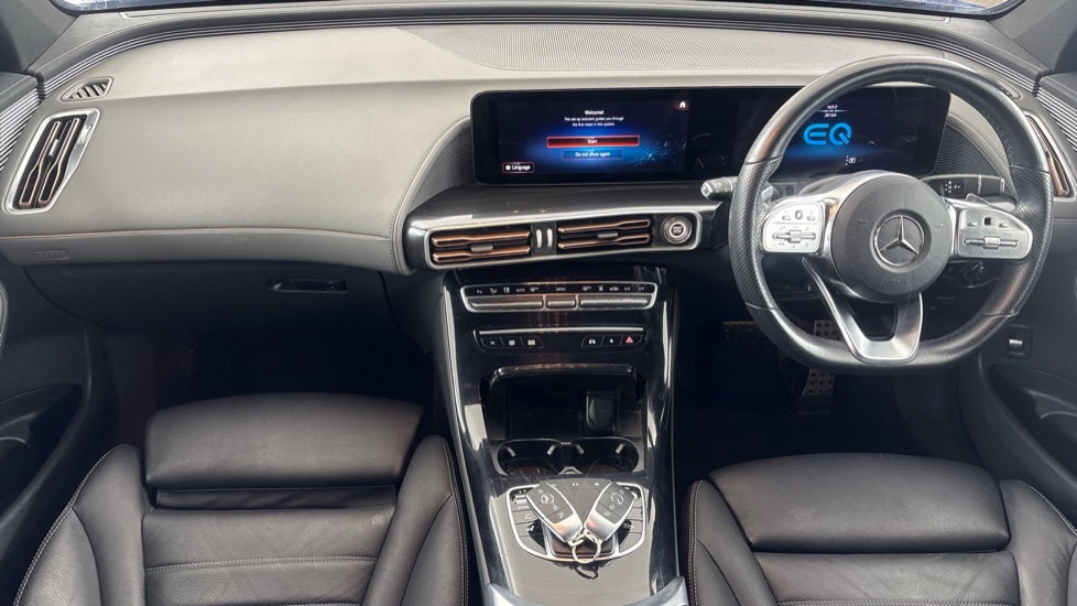 MERCEDES EQC Image 11