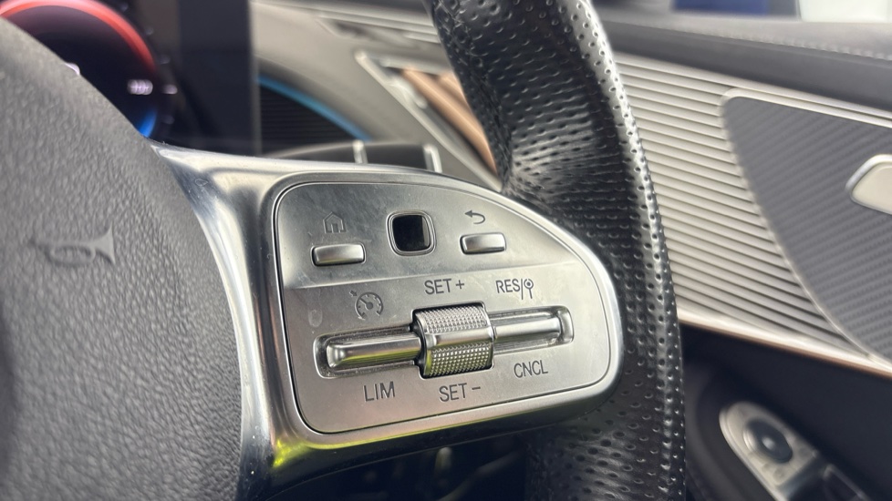 MERCEDES-BENZ EQC ESTATE EQC 400 300kW AMG Line 80kWh 5dr Auto