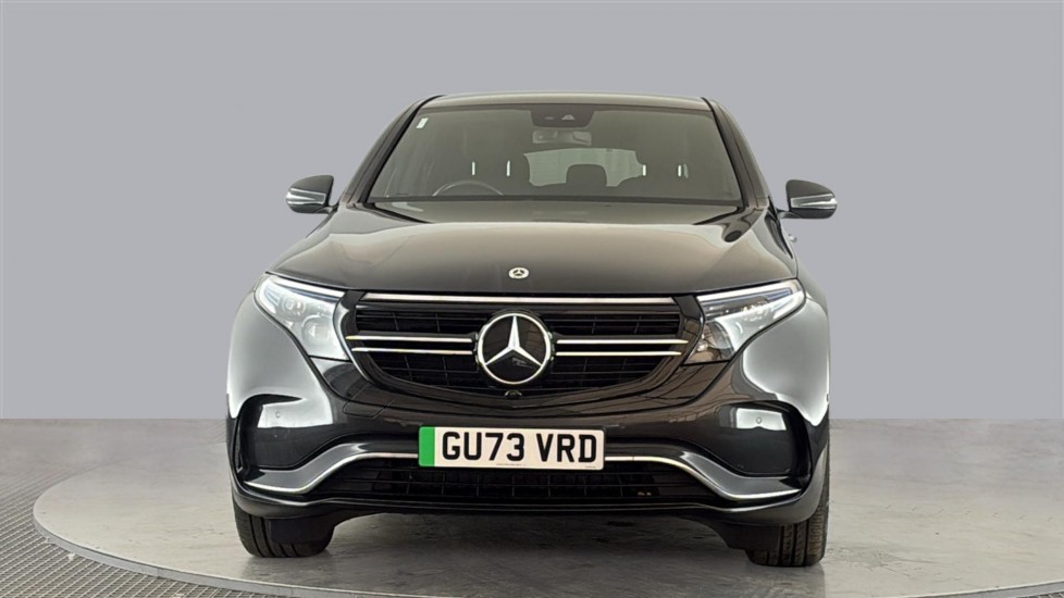 MERCEDES EQC Image 8