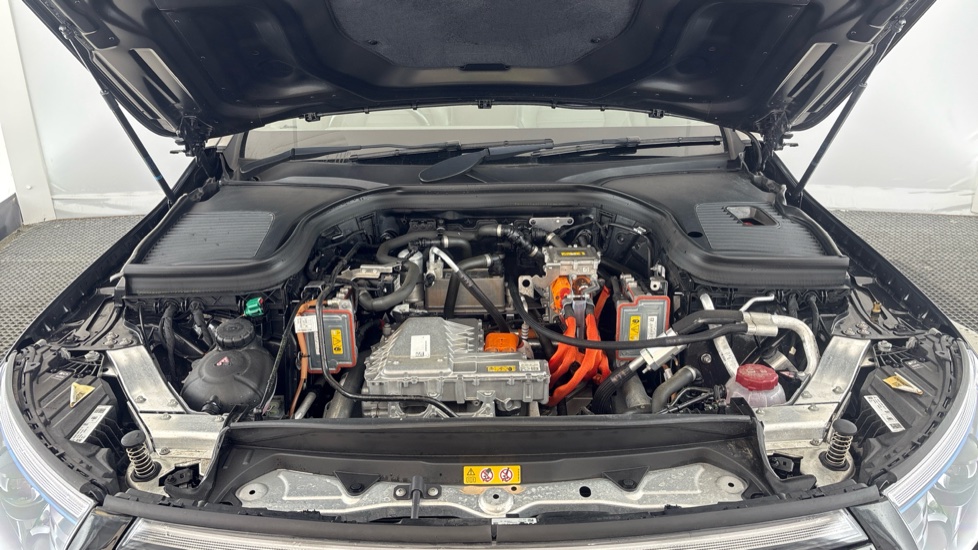 MERCEDES-BENZ EQC ESTATE EQC 400 300kW AMG Line 80kWh 5dr Auto