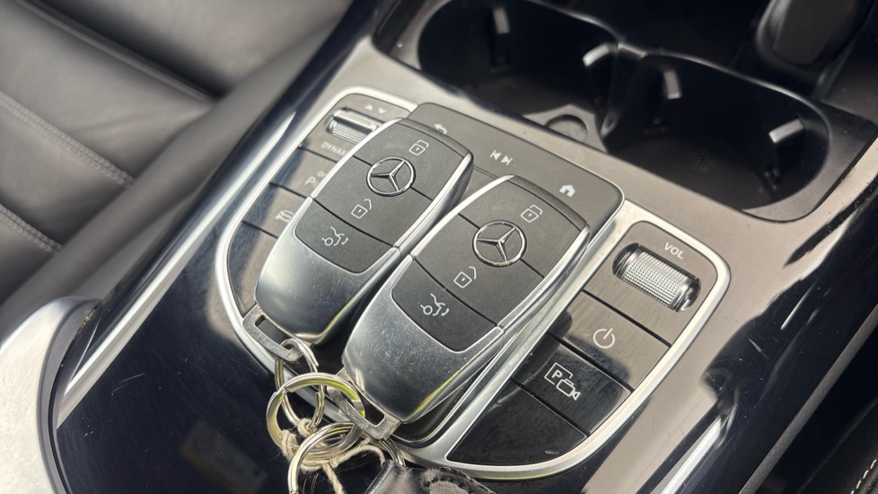 MERCEDES-BENZ EQC ESTATE EQC 400 300kW AMG Line 80kWh 5dr Auto