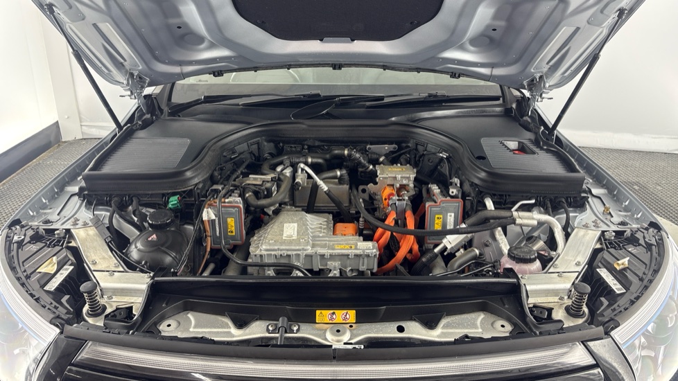 MERCEDES-BENZ EQC ESTATE EQC 400 300kW AMG Line 80kWh 5dr Auto