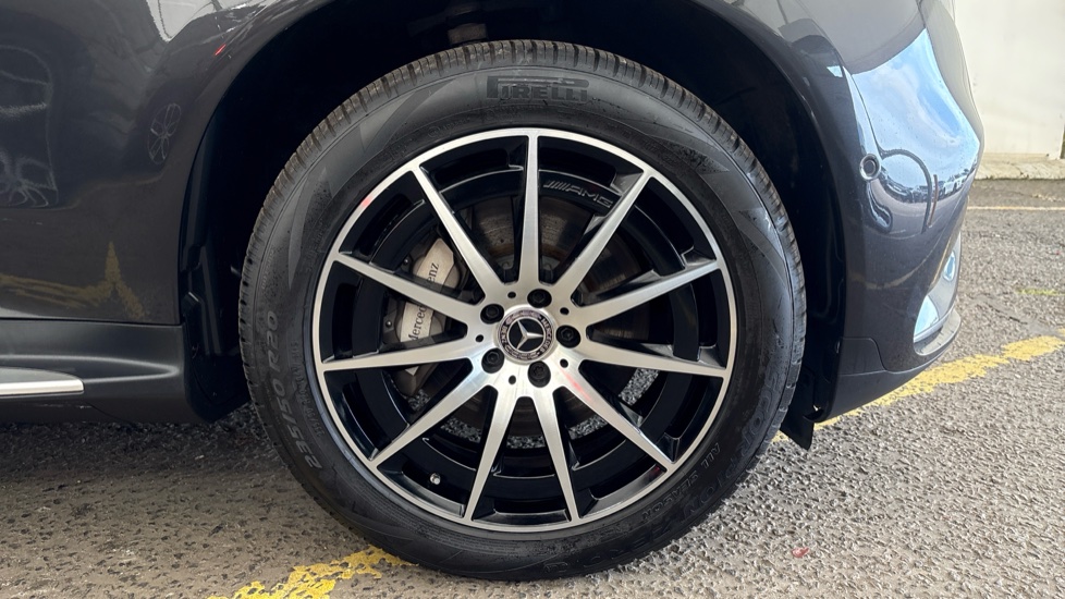 MERCEDES-BENZ EQC ESTATE EQC 400 300kW AMG Line 80kWh 5dr Auto