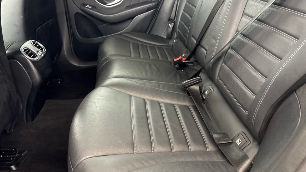 MERCEDES-BENZ EQC ESTATE EQC 400 300kW AMG Line 80kWh 5dr Auto