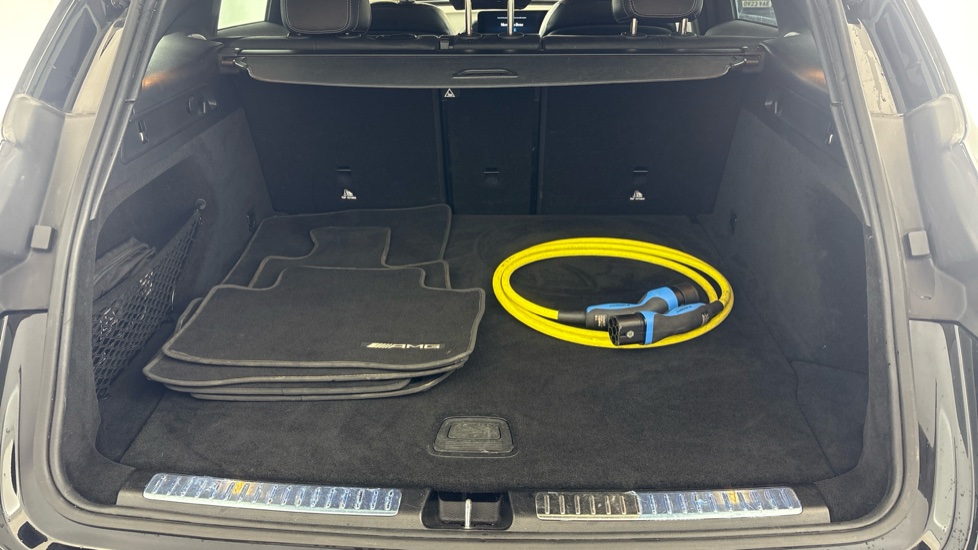 MERCEDES-BENZ EQC ESTATE EQC 400 300kW AMG Line 80kWh 5dr Auto