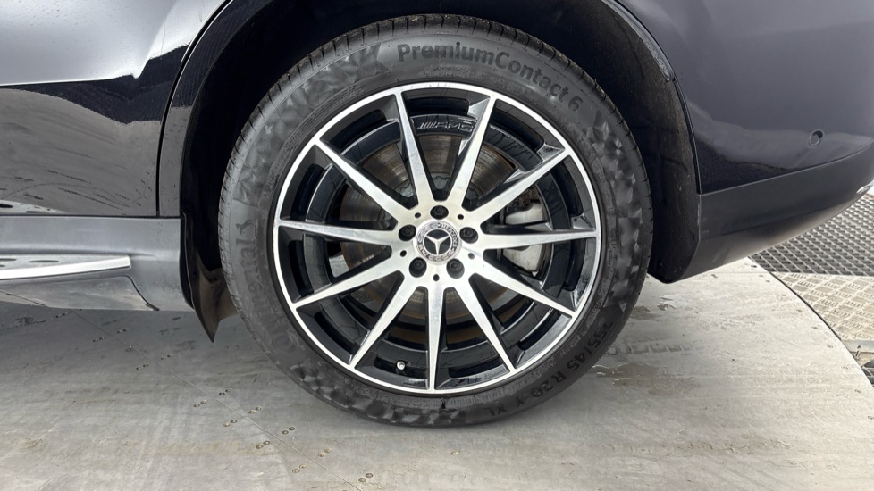 MERCEDES-BENZ EQC ESTATE EQC 400 300kW AMG Line 80kWh 5dr Auto
