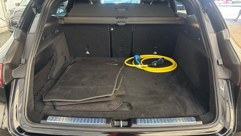 MERCEDES-BENZ EQC ESTATE EQC 400 300kW AMG Line 80kWh 5dr Auto