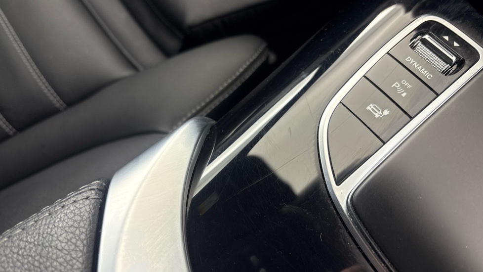 MERCEDES-BENZ EQC ESTATE EQC 400 300kW AMG Line 80kWh 5dr Auto
