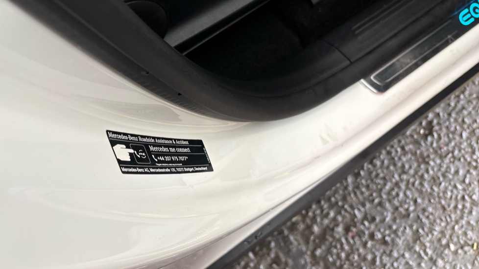 MERCEDES-BENZ EQB ESTATE EQB 300 4Matic 168kW AMG Line 66.5kWh 5dr Auto