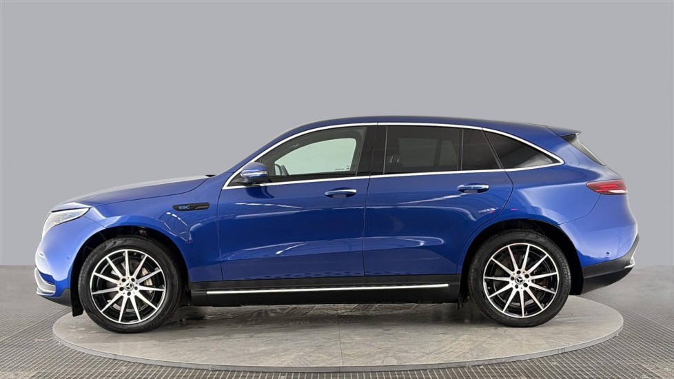 MERCEDES EQC Image 2