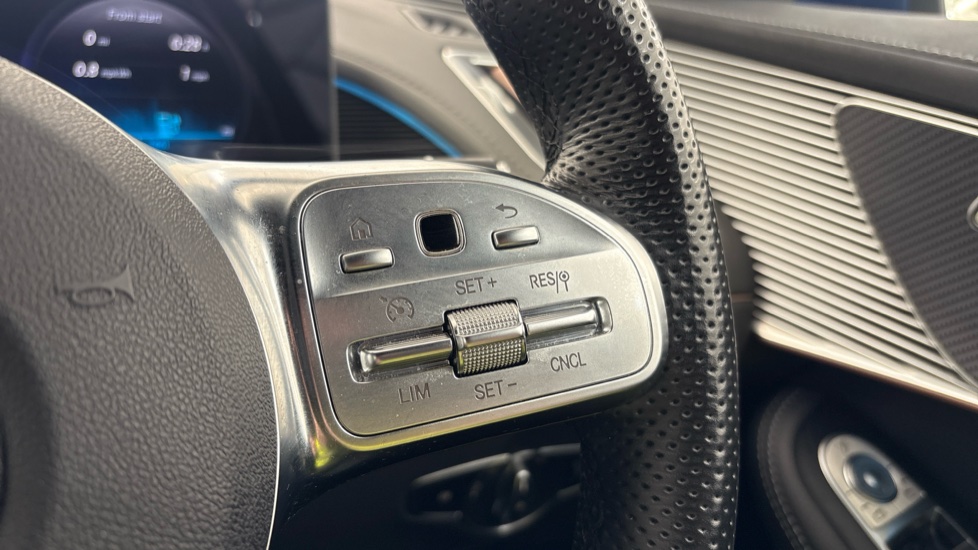 MERCEDES EQC Cruise control