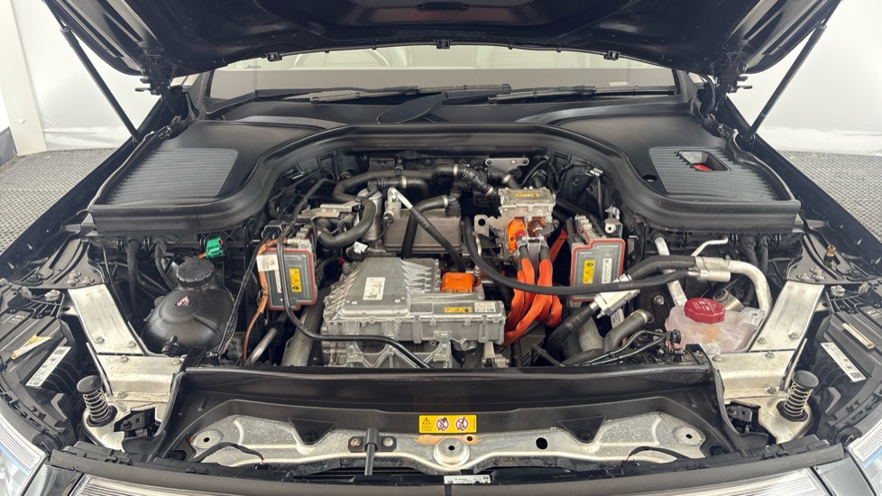 MERCEDES-BENZ EQC ESTATE EQC 400 300kW AMG Line 80kWh 5dr Auto